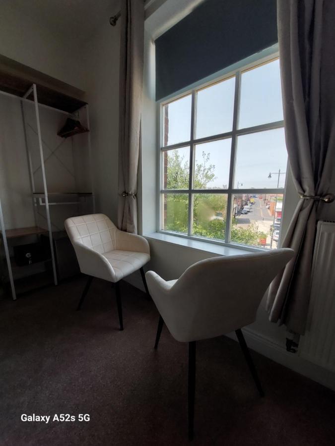סיהאם Londonderrys Bar And Accommodation מראה חיצוני תמונה