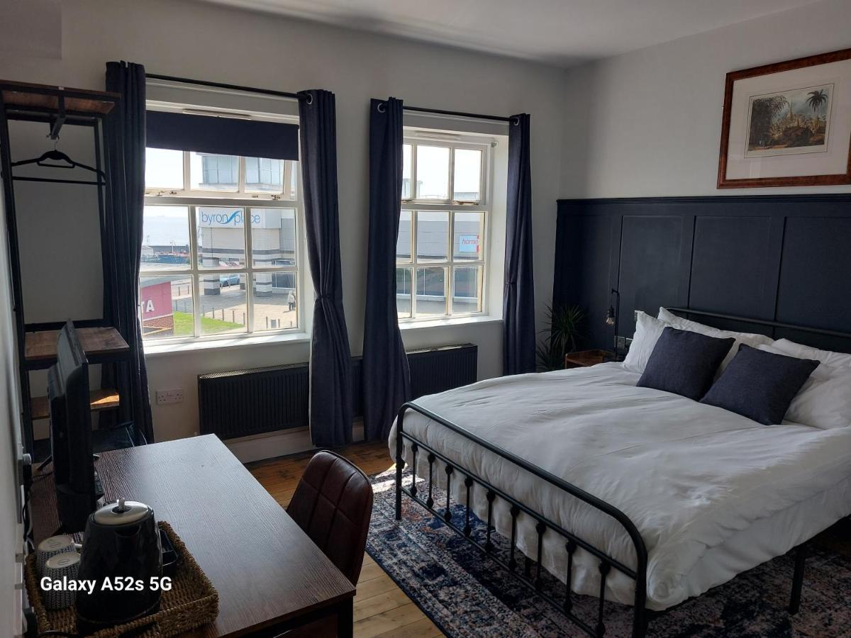 סיהאם Londonderrys Bar And Accommodation מראה חיצוני תמונה
